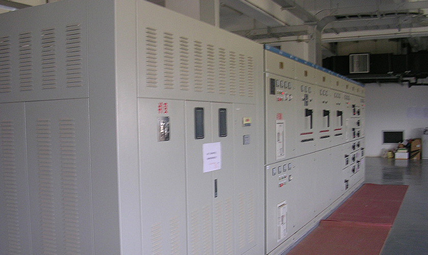 Transformers and low-voltage power distribution cabinets